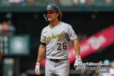 배지환 MLB 복귀 가능성 초록불 켜지나? '강력 경쟁자' 팀 떠났다…피츠버그, 베테랑 좌타자 프레이저 트레이드로 내보내