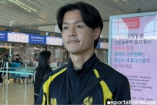 [현장핫피플] '낭만 가이!' 이정효, 전화 한 통에 짐 쌌던 주세종이 3년 재계약 체결한 이유..."감독님과 축구하며 선수로서 욕심 생겨"
