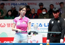 '여제' 김가영 완파→첫 결승 진출 '당구 여신' 정수빈, 3시간 20분 혈투 끝 敗 