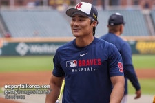 김하성, 천천히 와 대체자 적시 2루타·파트너 홈런 폭발! 3홈런 쾅쾅+세일 무실점 호투 애틀랜타, 개막전서 6-0 낙승