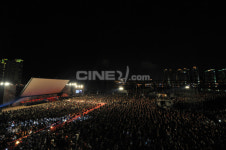 축제의 멋진 하루