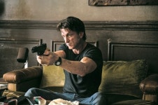 [WHATS UP] <더 건맨> The Gunman