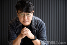 1247 송우진 감독... 교차하는 현들, 교감하는 별들