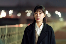 [OTT 추천작] ‘두 지벤지’ ‘경아의 딸’ ‘파이어 아일랜드’ ‘파트너 트랙’