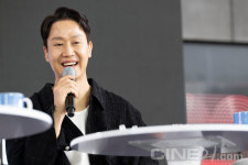 BIFF #5호 [화보] Were Goin Up, Up, Up, Its Our Moment!