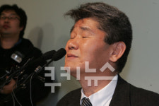 [노성일 회견 요약]“황교수，이제와서 수사 의뢰하겠다니…참담”