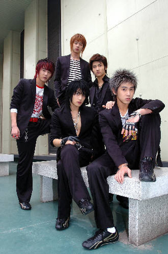 동방신기，BBQ 치킨 모델 발탁