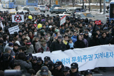우리 정부，‘스크린쿼터 절반 축소’ 이미 7년전 미국에 통보