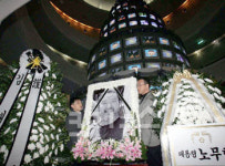 백남준 49재 행사 ‘한판의 퍼포먼스’ 될 듯…장조카이자 디렉터인 하쿠다 켄 내한