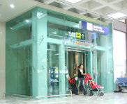 김포공항 내 국내 최대 45인승 누드 엘리베이터 등장