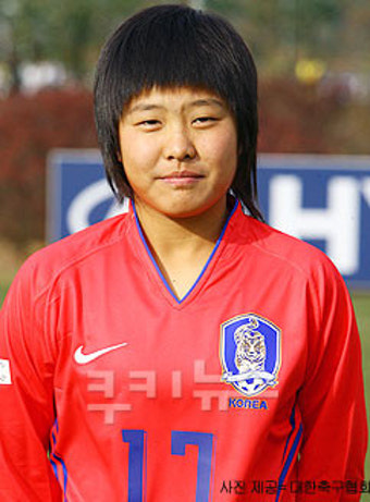 [2006 AG] 15세 지소연 2골…여자축구，대만에 2―0 완승