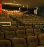 소극장 불모지 강남서 동양아트홀 선전