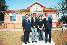 화마로 집 잃은 김금자 할머니 ‘러브하우스’ 추석선물