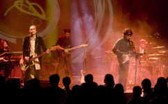 2년만에 컴백한 마이앤트메리， 이브 콘서트 시작으로 활동 재개