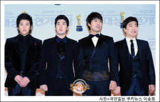 [쿠키 포토] ‘솔 약국집 아들들’의 ‘F4’