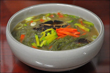 [끼니 UP!] (277-금요일) ♪ 쑥과 두부로 만든 쫄깃쫄깃 된장 쑥칼국수