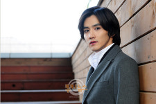 [쿠키人터뷰] 뮤지컬로 인생 2막 연 에반 “조니뎁 같은 배우되고파”