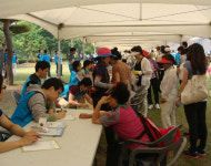 “정형외과 의사에게 건강상담 받으세요”