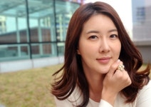 [쿠키人터뷰] 장미인애 “지난 10년, 배우로 인정받기 위한 시행착오였죠”