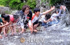 도시와 다른 스승의날 행사 치른 충북 보발분교