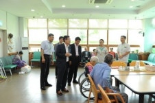 정승 식약처장, 광주보훈요양원 국가유공자 위문