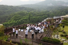 서울대암병원, 희망을 노래하는 정원음악회 열어