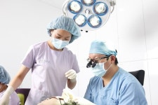 여성 헤어라인교정, 정리만으로 성형수술 효과가?