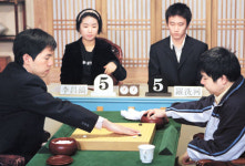 ‘꽃돼지’ 뤄시허 龍됐다