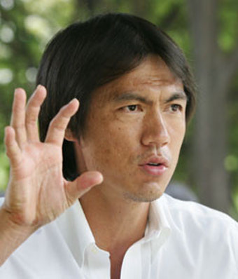홍명보 감독 데뷔, 내달 한일전 임시사령탑
