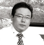 박형준 대표 “따뜻한 영화위해 사재 털었죠”