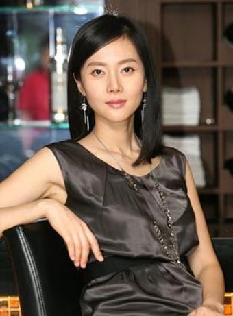 염정아, 결혼 1년만에 첫 딸 순산