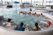 휴양·놀이시설 알뜰하게...부담없이 즐기는 여름 휴가