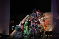 뮤지컬 ‘언약의 여정’·연극 ‘친정엄마와 2박3일’ 가족애 다룬 작품 눈길