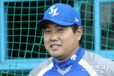 [포토]PO, 1차전 ‘양신의 미소’