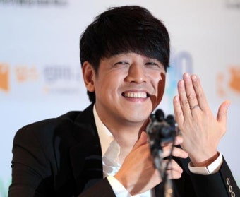 류시원, 오늘 9세 연하와 비공개 결혼 왜?