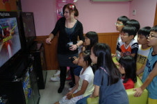 “PS3로 게임 즐기며 영어 배워요”