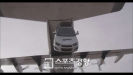세계 최초 도전 ‘자동차 스카이다이빙’ 오늘 밤 공개