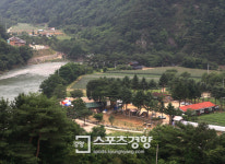 [오토캠핑 전성시대]‘야생의 즐거움’···자연을 벗삼아 별헤는 밤