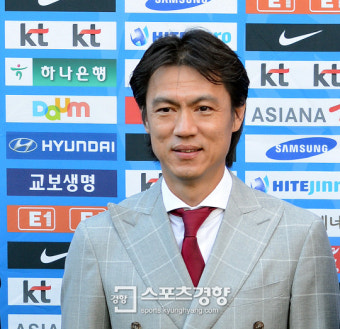 홍명보 “이젠 감독이 아닌 형님으로”