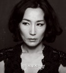 이혜영, 연극 '헤다 가블러'로 17년 만에 동아연극상 여자 연기상 수상