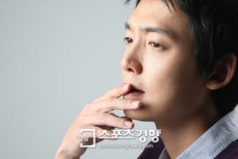 수영-정경호 열애설 부인, 소속사 