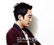 법원, 고영욱 징역5년 선고…전자발찌부착 명령도