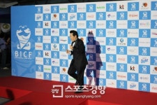 부산코페 갈라쇼와 함께 화려한 개막 오늘은 우리가 주인공