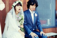 이효리, 결혼사진 공개 “평범한 딸이자 며느리이고 싶었다”