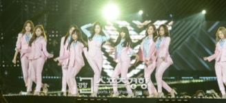 [펀펀 포토] 오랜만의 완전체 소녀시대 ‘2014 드림콘서트’ 현장 스케치
