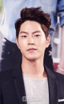 [화보] 홍종현, ‘도도한 남성미’의 정석 반할 만한 외모