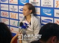 ‘이제 윤지수 아버지’ 윤학길 “펜싱 제대로 본 것은 처음” 감격