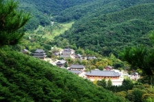 전북 김제 모악산 마실길…늙은 절집에 근심 내려놓고 느릿느릿, 가을 속으로…