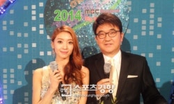 걸그룹 출신 방송인 에이지아, MBC ‘가요베스트 대제전’ MC로 김승현과 호흡