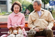 [동영상] 강제규 감독 신작 ‘장수상회’ 예고편 공개…박근형-윤여정의 새로운 변신